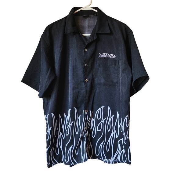 Victory Motorcycles USA Shirt Mens Size M Short Sleeve Button Flames Garage Shop - Picture 1 of 7